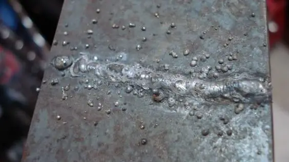 welding spatter from faulty welding tip
